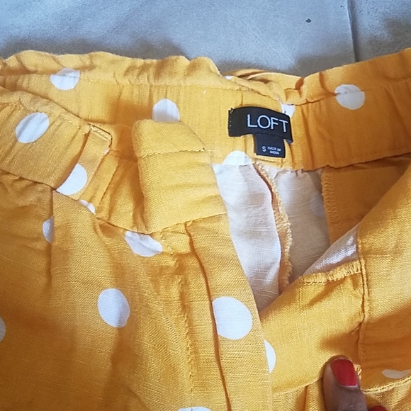 Shorts - Picture 2 of 4